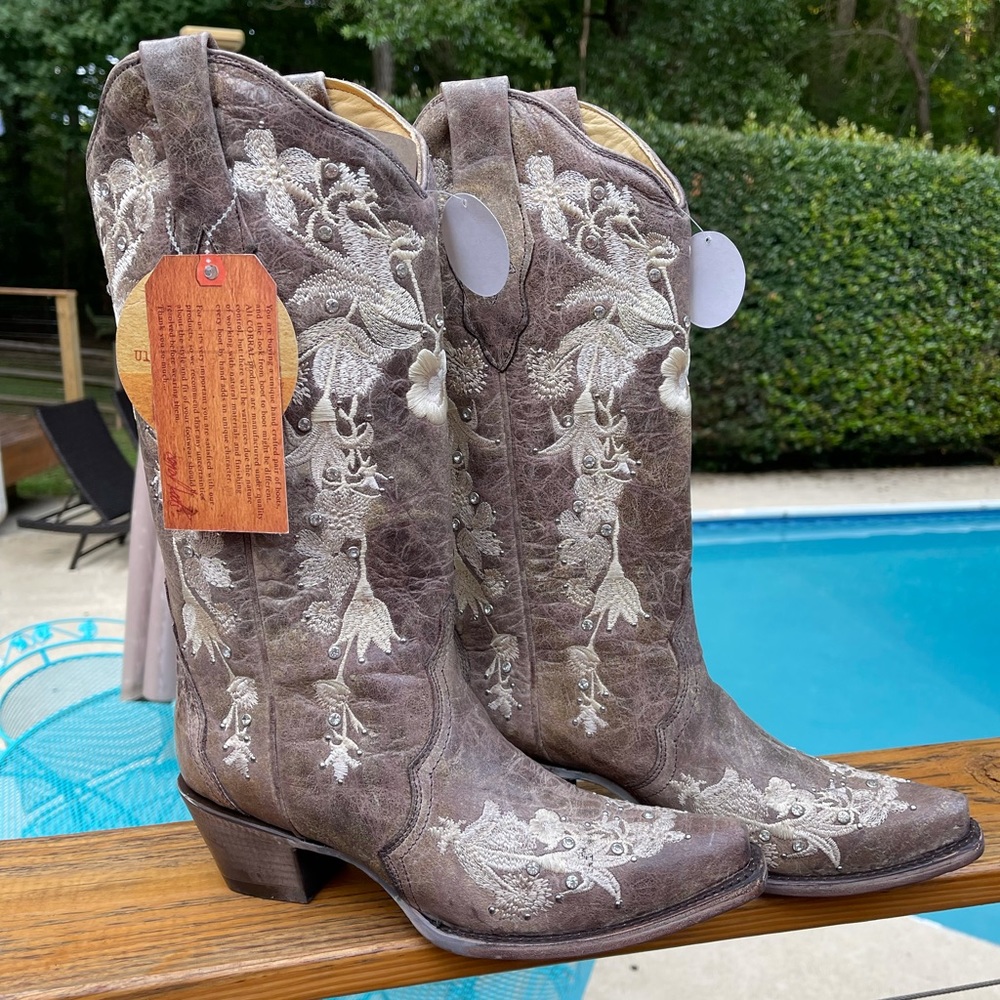 Corral Wedding Boot size 9 New with tags
